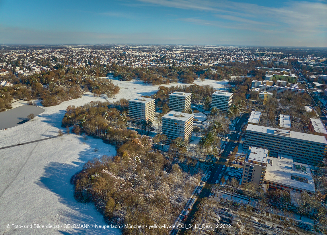 .. -  Ostparksee mit Umgebung in Neuperlach